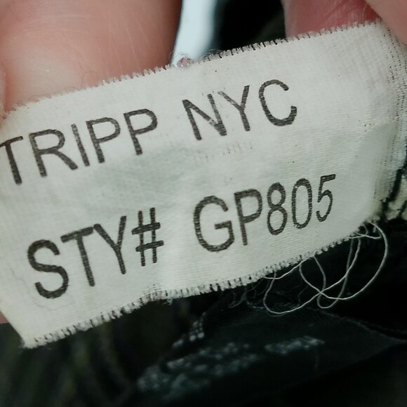 VINTAGE Tripp NYC Womens 13 Green Plaid Metal Ring Punk Low Rise Shorts Capri - Picture 11 of 13